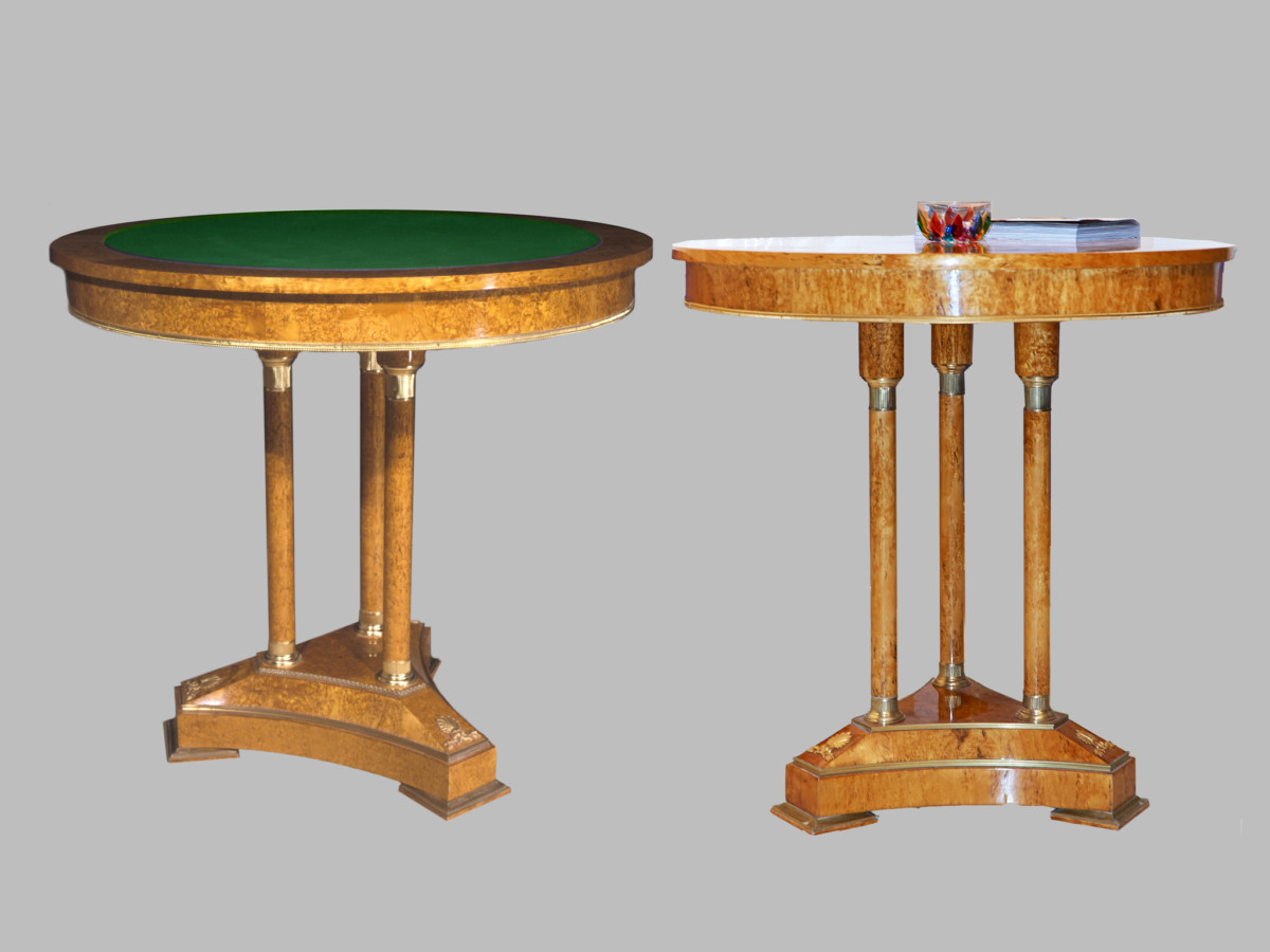 Ломберный столик из карельской берёзы с позолоченными бронзовыми накладками.